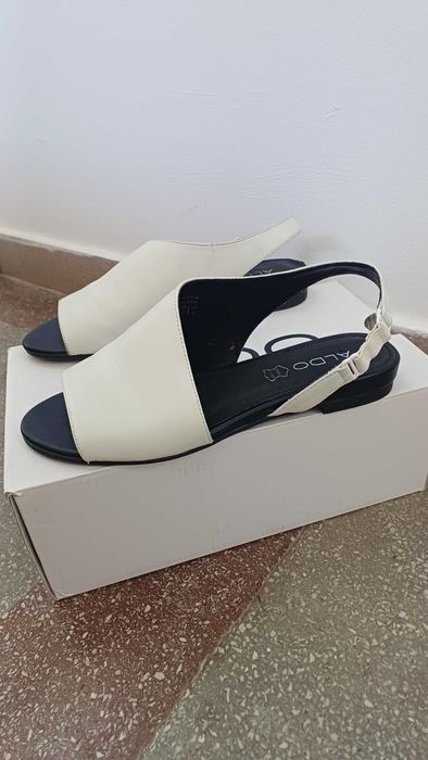 Sandale albe - piele naturala