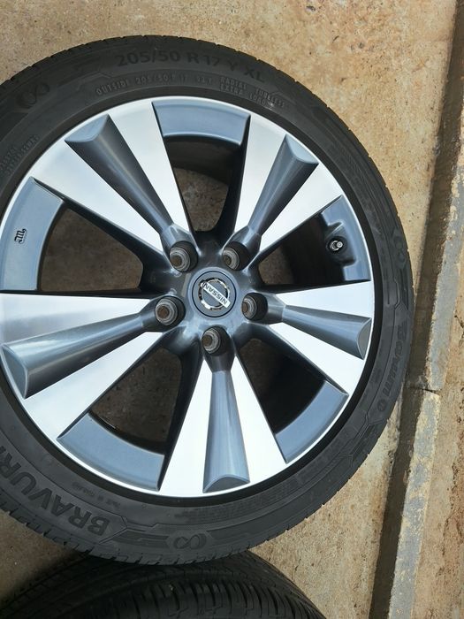 Оригинални джанти Nissan/Reno /Mazda /Toyota 17 цола 5х114'3
