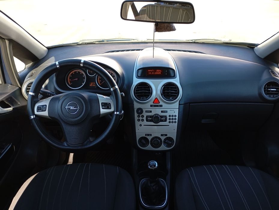 1.4oo cm_ Benzină _Anul_2009_Opel_Corsa_D