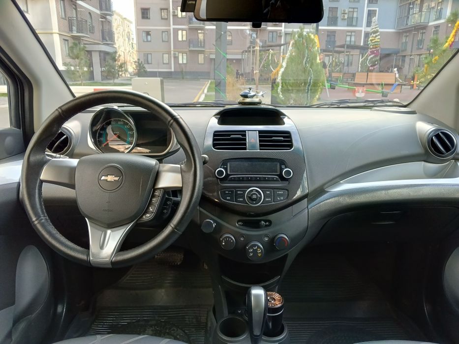 Spark 2022 avtomat 4 elegant plus full