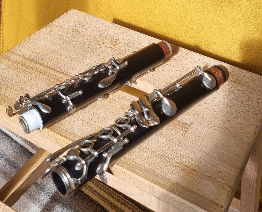 Vând clarinet Amati Luxus