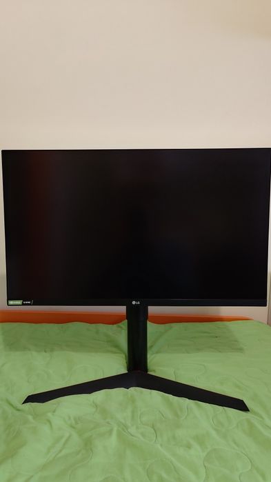 LG монитор, 27инча, 144херца, IPS