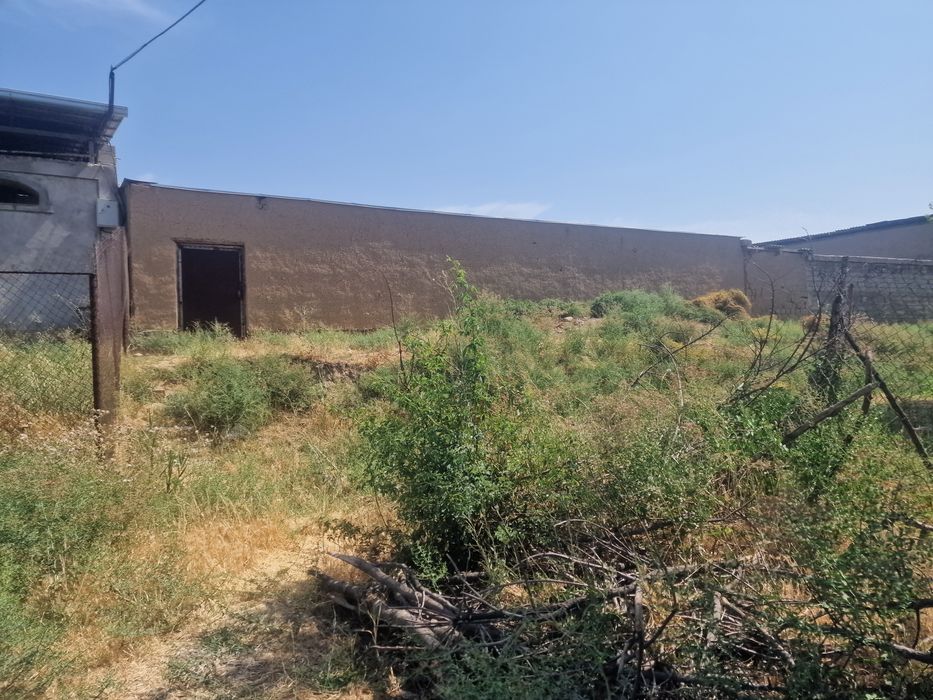 Участка ва ер сотилади