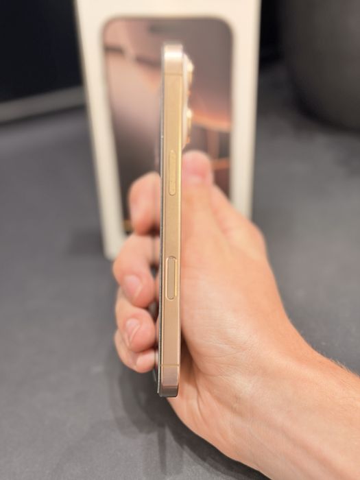 IPhone 16 pro идеал 89акб