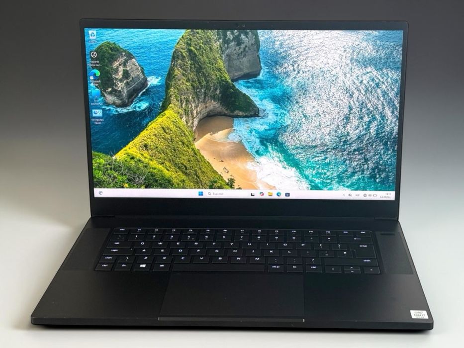 Razer Blade 15" 360Hz i7-10875H 16GB RAM 512GB SSD NVIDIA RTX 3070 8GB