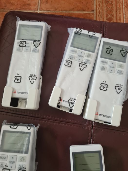 Telecomanda Mitsubishi Aer condiționat nouă cu suport