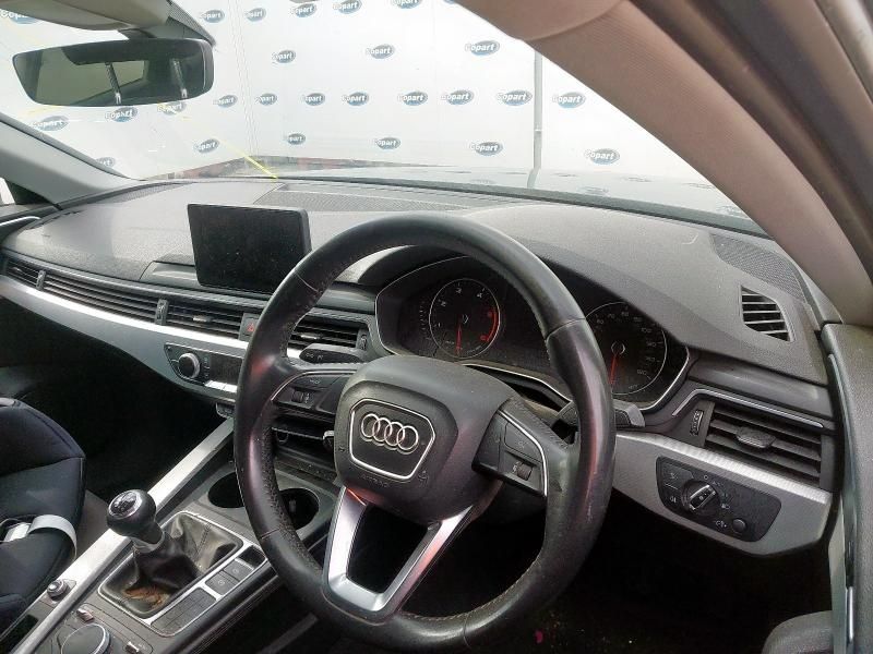 Audi A4 B9 2.0 150 hp  НА ЧАСТИ