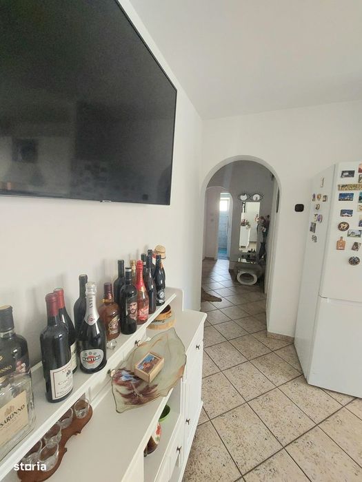 Sovata - 2 camere renovat și modificat ,etaj 2