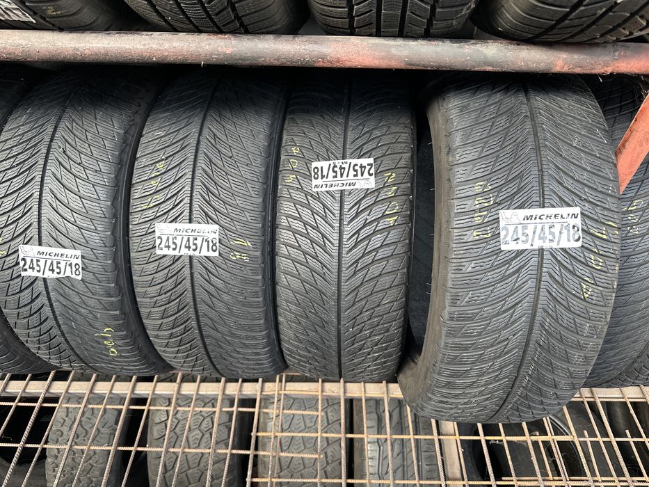 245/45/18 Michelin M+S