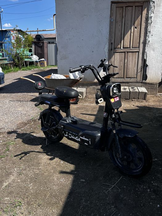 Скутер x7 800 ват