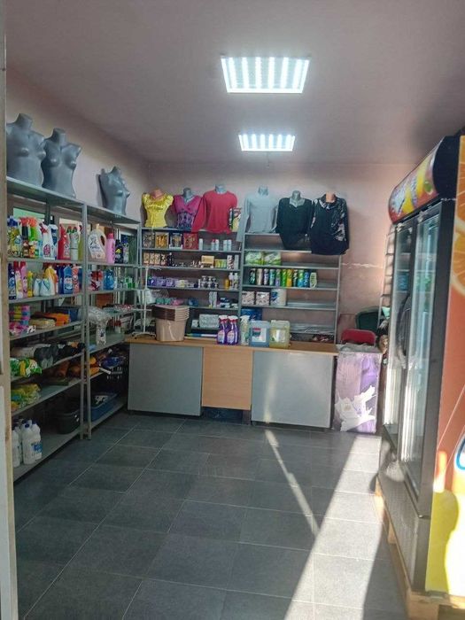 Дава се под наем Магазин в Стара Загора, Кольо Ганчев - 50 кв.м за 612 € - Снимка #1