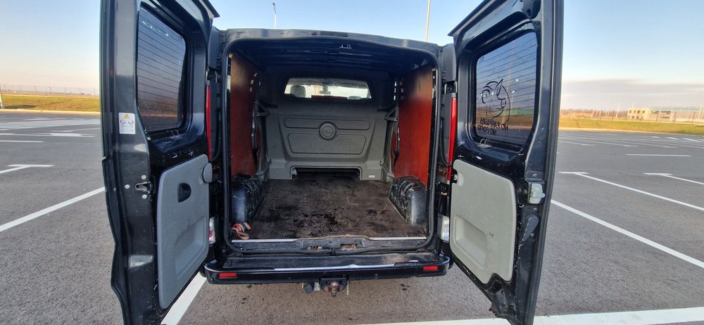 Opel vivaro 2007 2.5 cdti