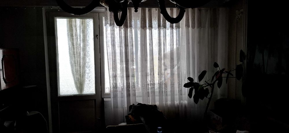 Vând apartament 3 camere