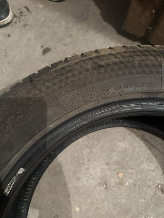 3 броя Зимни гуми Continental wintercontact ts 870 p 215 60 r17