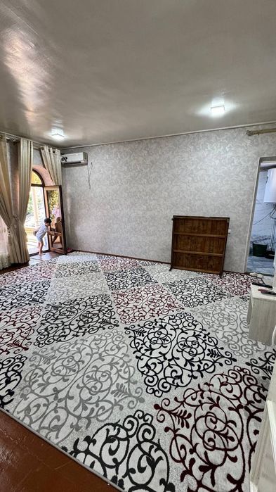 Hovli Ijaraga Beriladi (Orientir: 777 moyka qatori)
