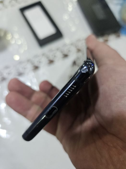 Samsung S20 FE сотилади