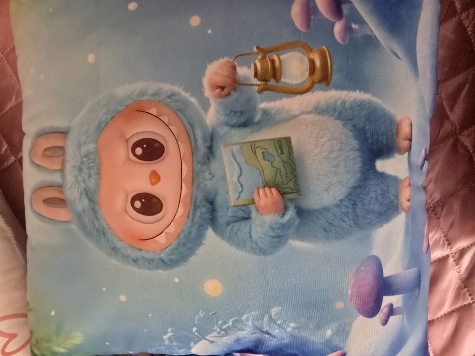 Продавам чисто нови плюшени Възглавници Labubu цената е за 1 бр