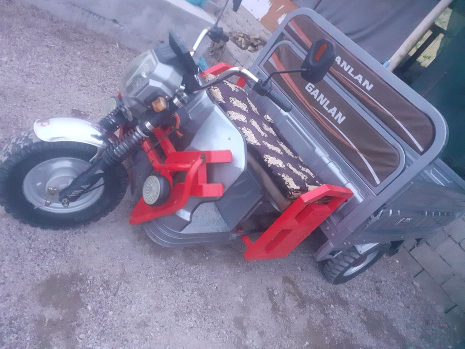 Moto tókli 1 tonnalik