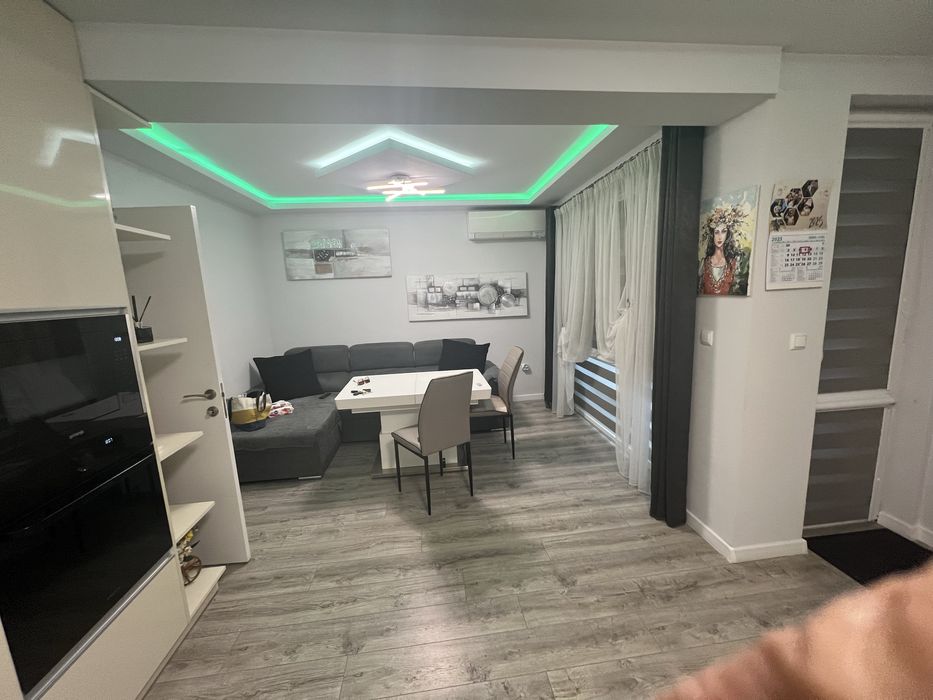 Дава се под наем Двустаен апартамент в Варна, Планова промишлена зона - 70 кв.м за 612 € - Снимка #19