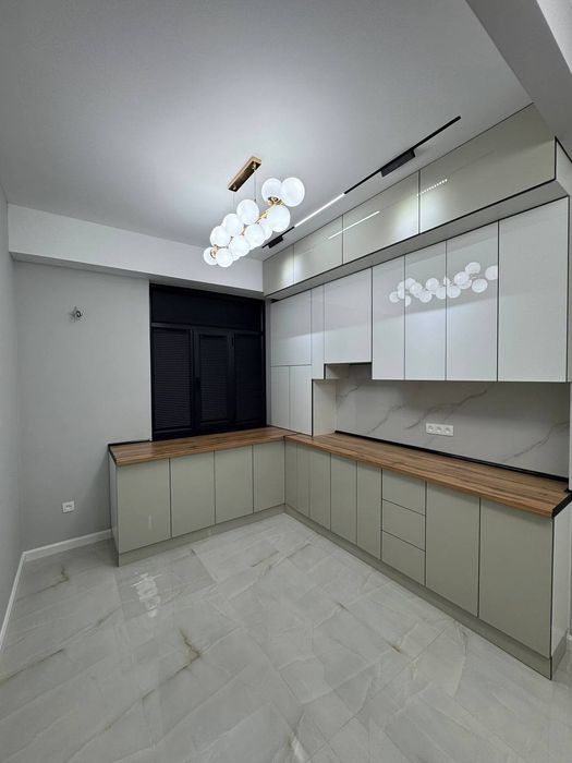 Юнусабад 11 Жк Комфорт хаус 2/5/10 42 квадратов Евро ремонт