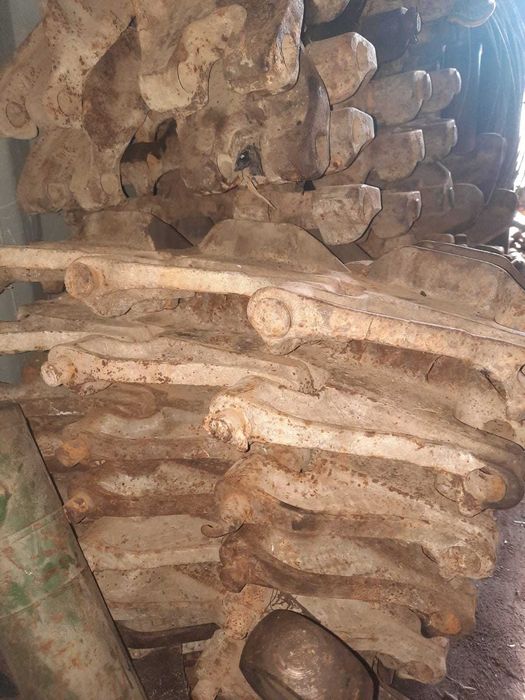 ДТ-75 гусеницы Продам