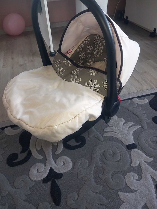 Бебешка количка-комбинирана Намалена от 90лв на 60лв