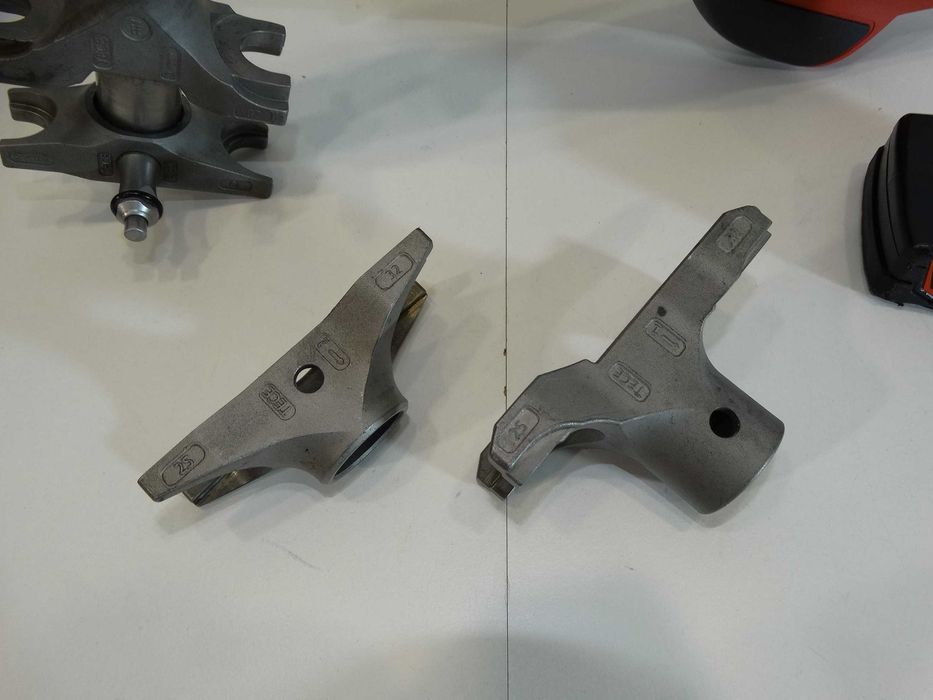 Novopress AAP 102 - Аксиална преса за тръби / фитинги