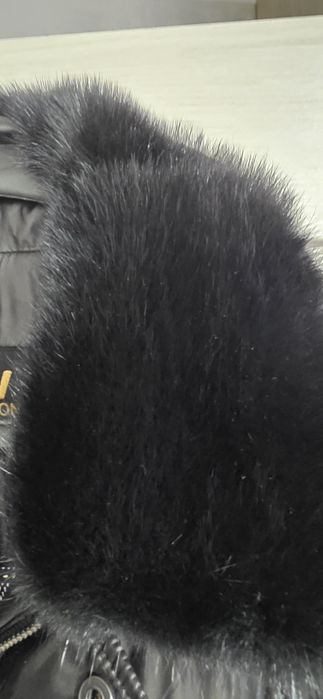 Продам мужскую куртку..