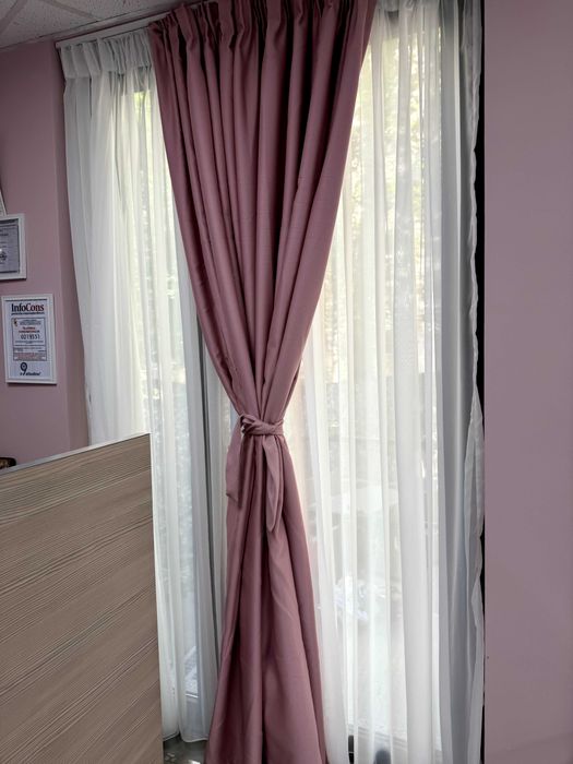 Draperii roz + Perdele albe | Noi | Cu rejansă | Șine posibil incluse