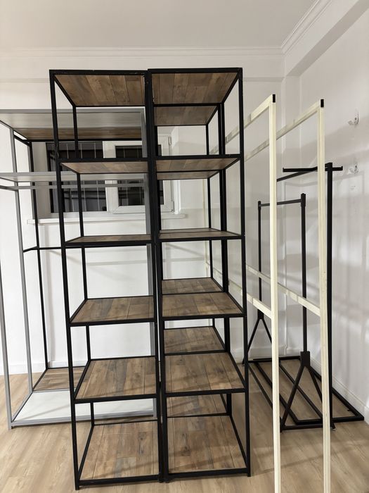 Вешалки для одежды и обуви