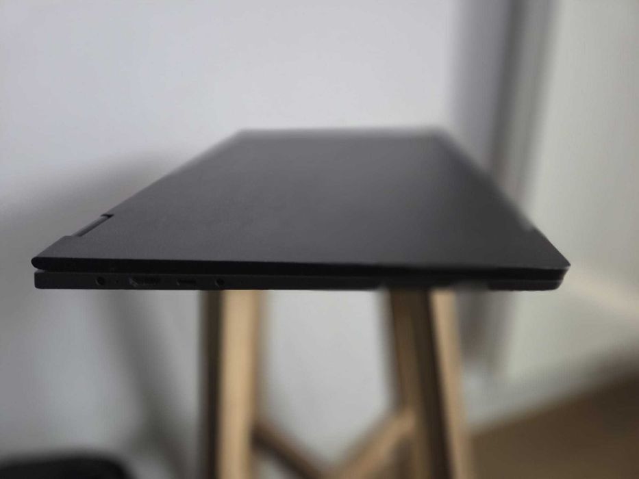 Lenovo Flex 5 i7, 16GB RAM, SSD 512GB, Full HD Touch – + geantă cadou