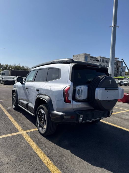 Deepal G318 Restile 2025 Hybrid 4WD Full