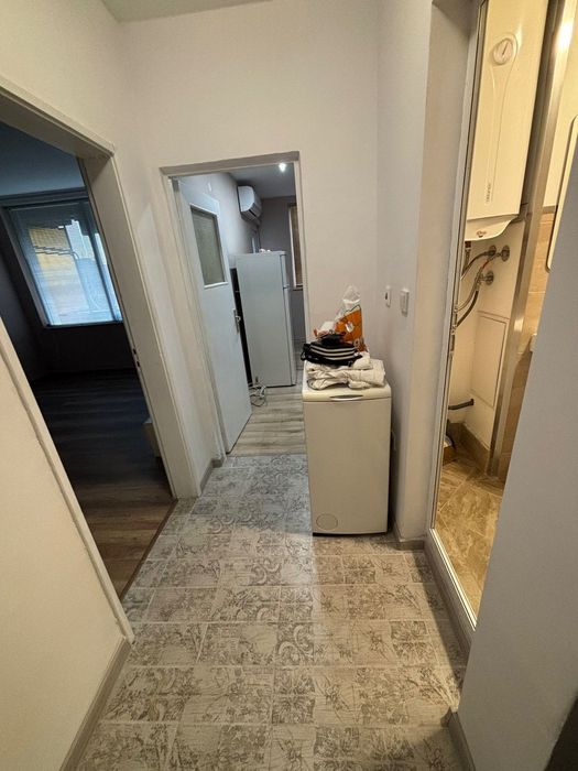 Дава се под наем Едностаен апартамент в Пловдив, Коматево - 43 кв.м за 357 € - Снимка #1