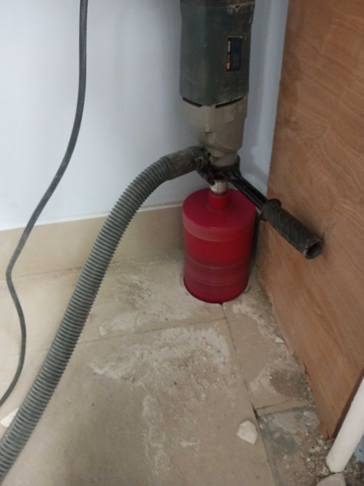 Алмазное бурение, (сверление)