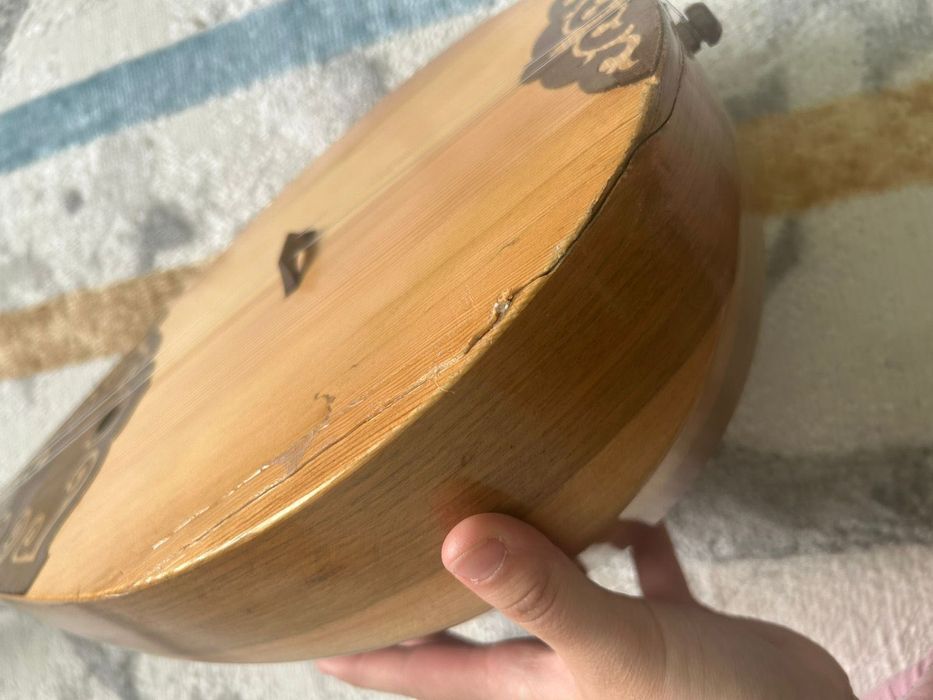 Продается Домбыра Б/У