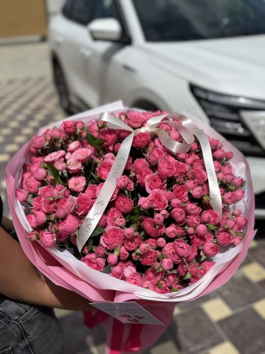 Продам букет кустовых роз