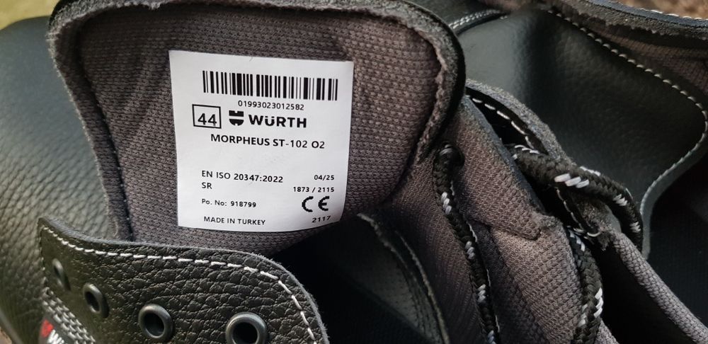 Работни обувки 44