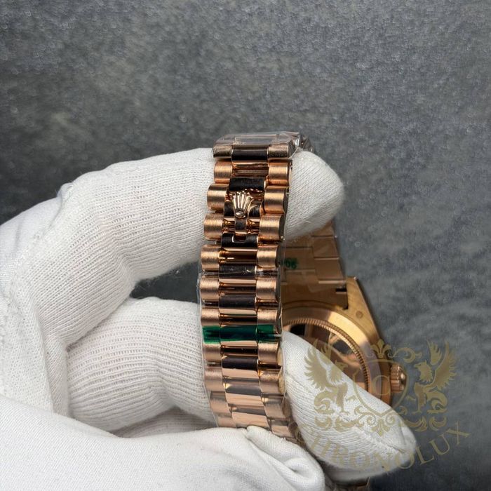 Rolex Day-Date 40mm (Olive Green / Rose Gold)