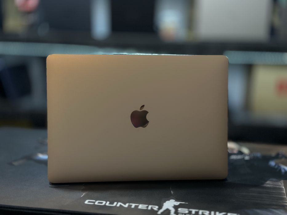 Macbook air 2018  intel core i5