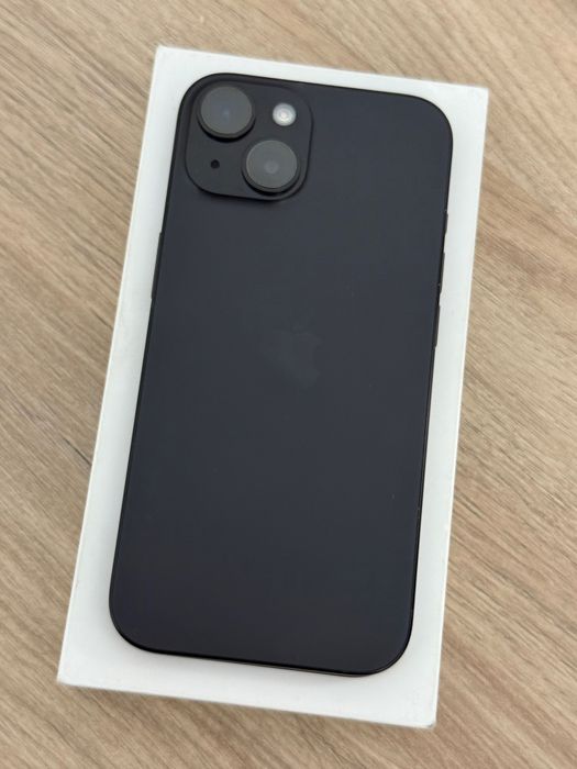 iPhone 15 black 256GB