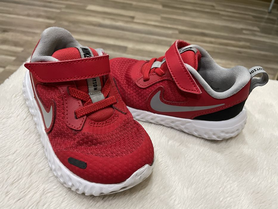 Маратонки nike unisex