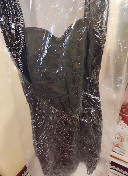 Шикарное вечернее платье