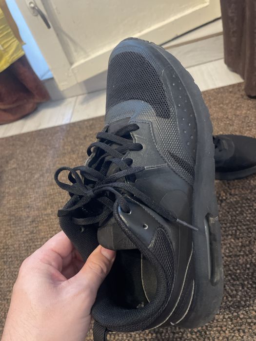 Кроссовки весна-лето