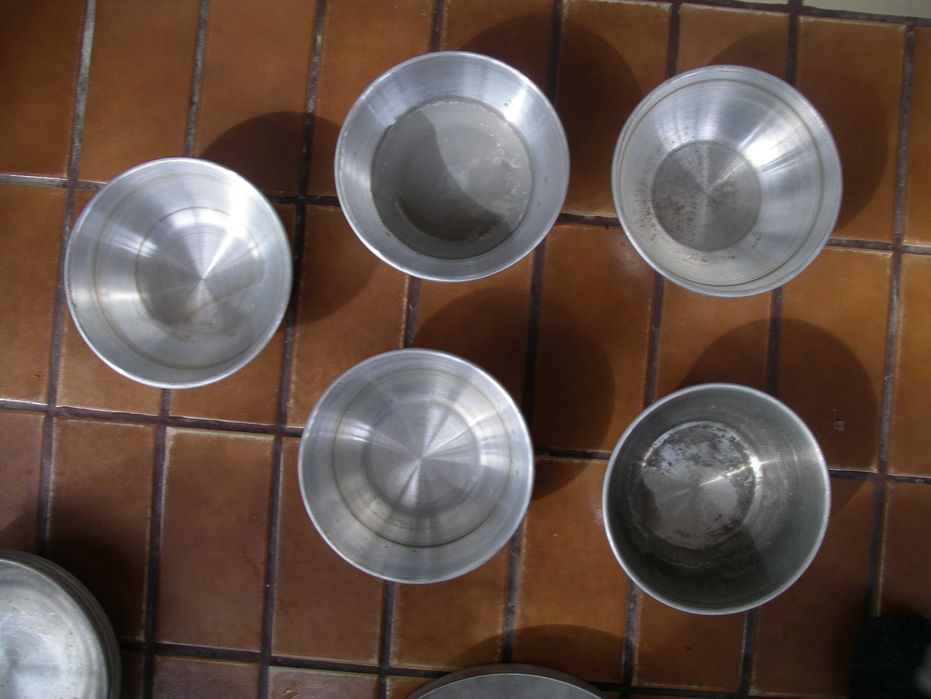 Нови алуминиеви канчета .