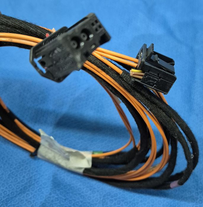 Оптичен кабел мерцедес w211 2004г седан