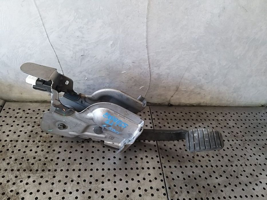 Pedala frana 1.5 dci renault express 2022 180204491r