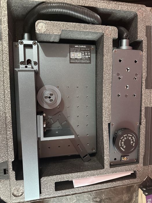Masina de gravat cu laser