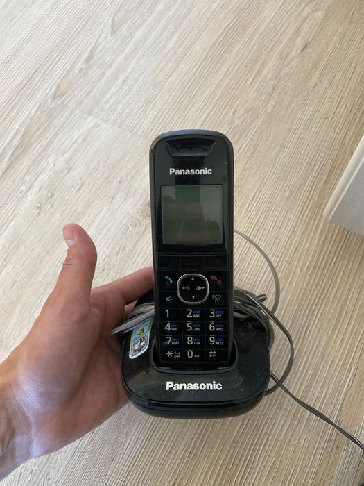 Домашний без проводной телефон Panasonic