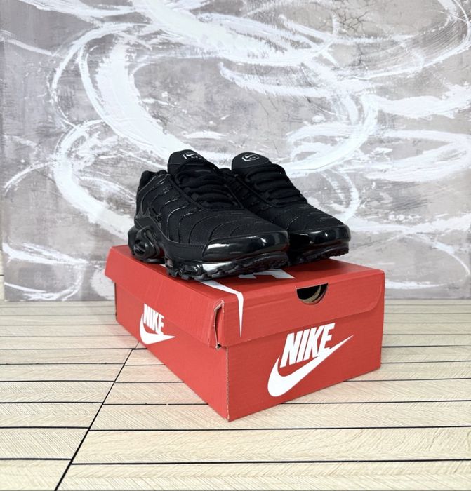 Nike Air Max Plus TN Black