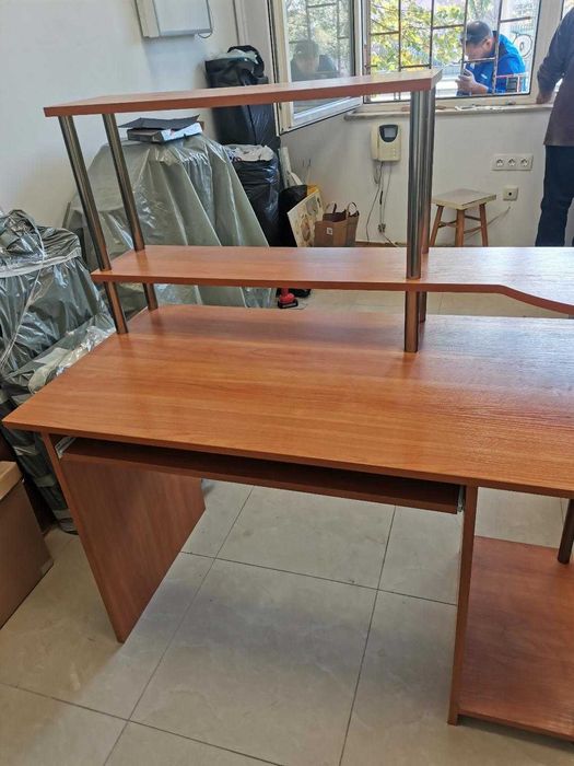 Продавам спешно Нови бюра